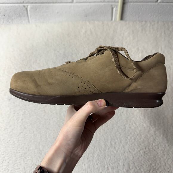 SAS Tripad Womens 11M Free Time Walking Shoe Nubuck Suede Comfort Ortho USA Made - Picture 2 of 10